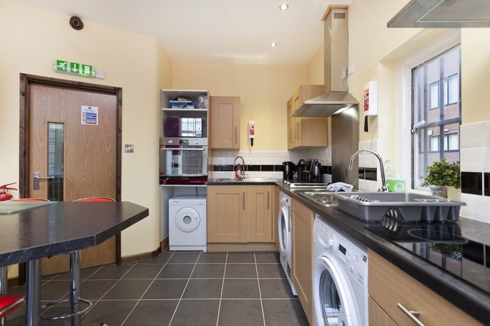 Emporium City Centre Self Catering Nottingham Exteriör bild